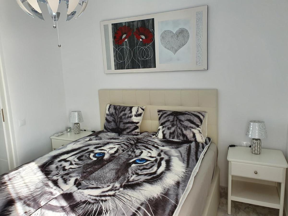 Iris Del Mar Apartment Benalmadena Luaran gambar